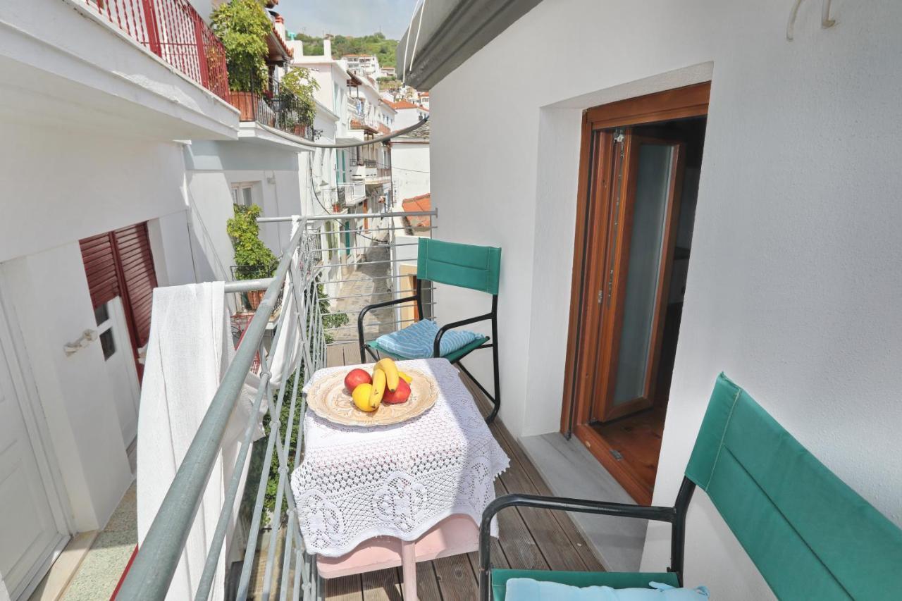 סקופלוס טאון Traditional City Centre House מראה חיצוני תמונה